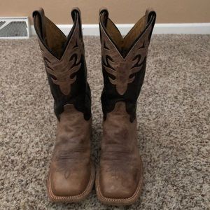 Ariat cowboy boots